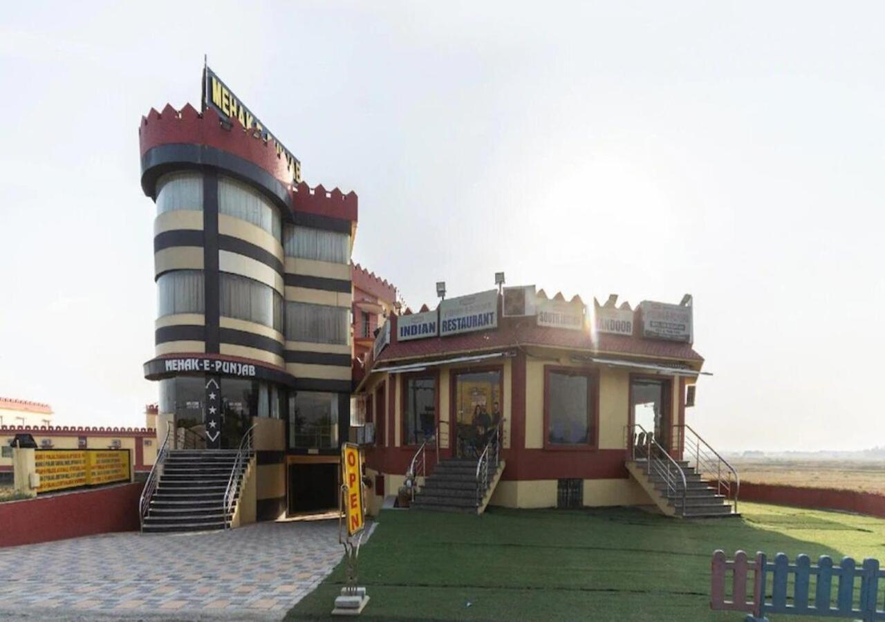 Hotel Mehak E Punjab Retreat Tarapith Esterno foto